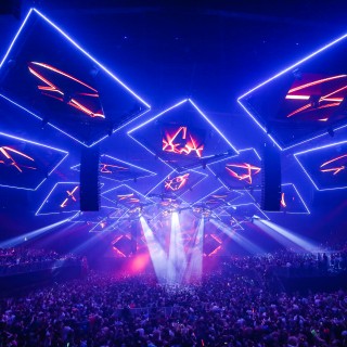 Reverze - Illumination | Official 2015 Pictures