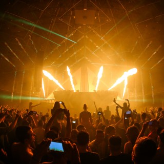 Reverze - Illumination | Official 2015 Pictures