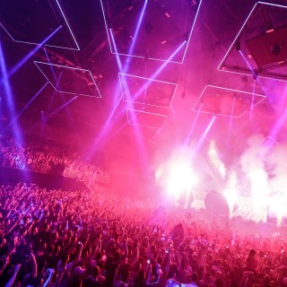 Reverze - Illumination | Official 2015 Pictures